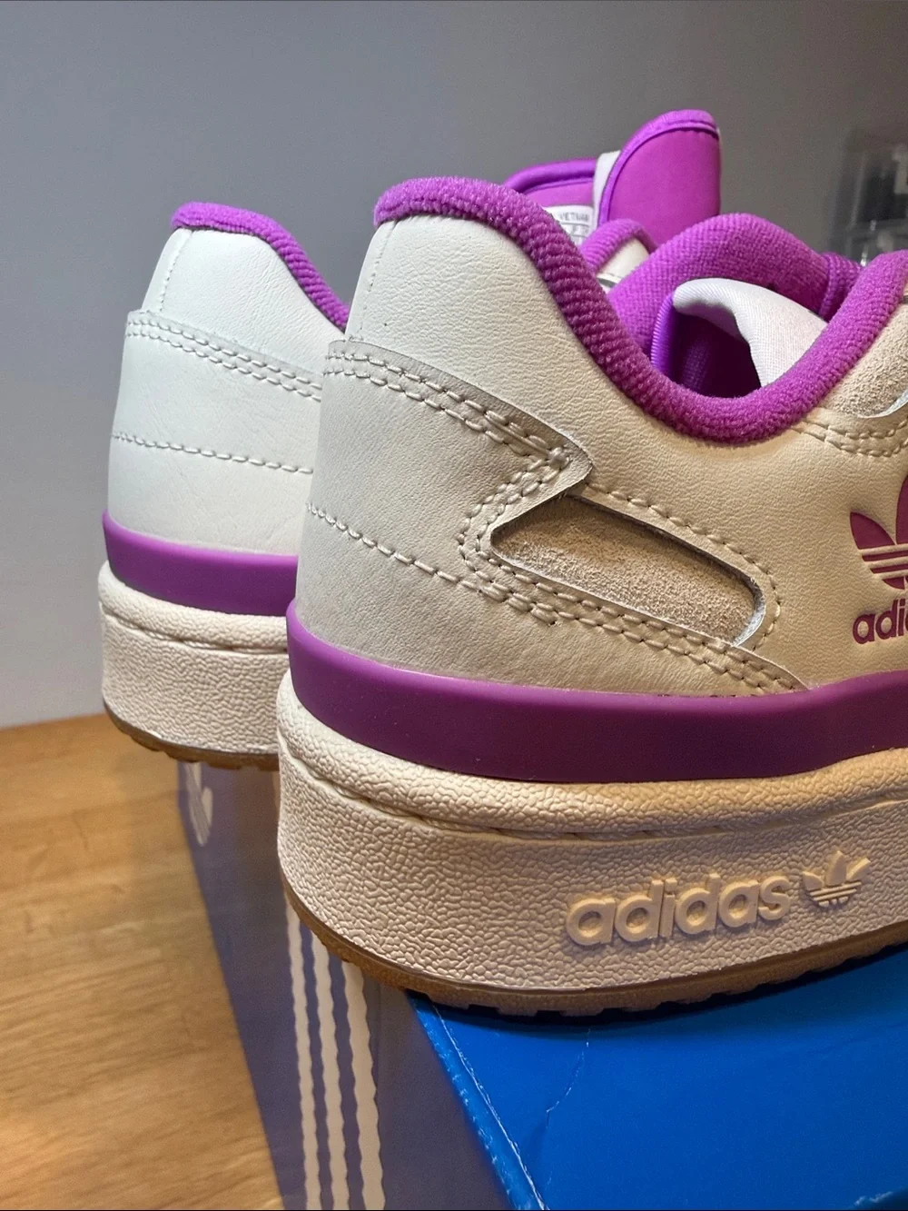 Adidas Originals Forum Low CL W Sneakers Cloud White Purple JR0474 NWT